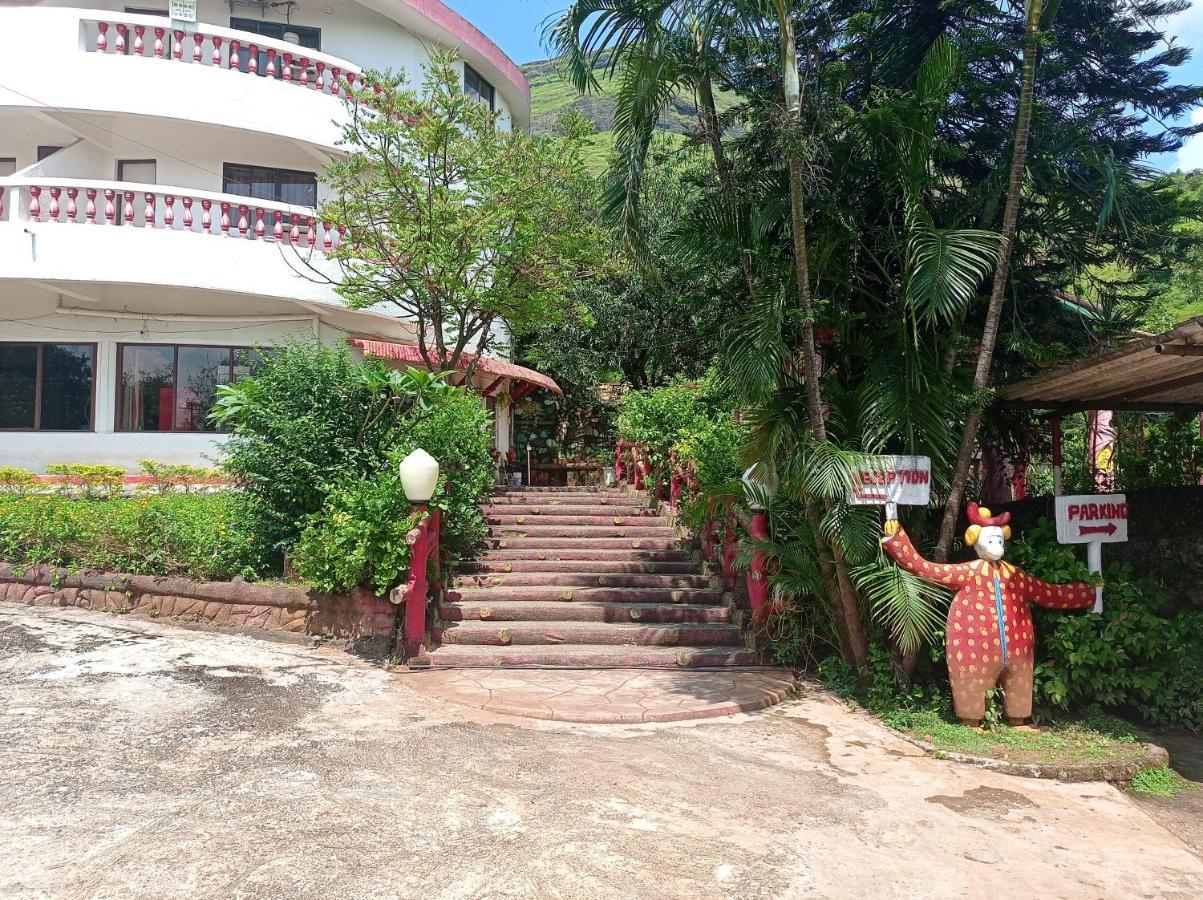 黄金度假村和农场 纳西克 外观 照片